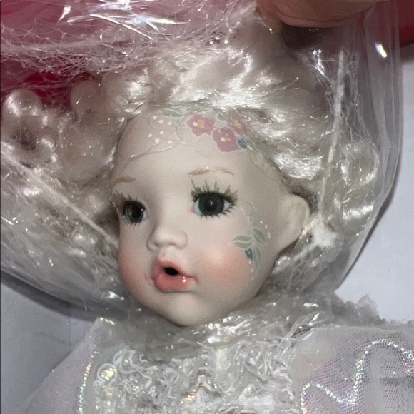 Marie Osmond Blanca Fairy Tot Doll - Picture 4 of 7